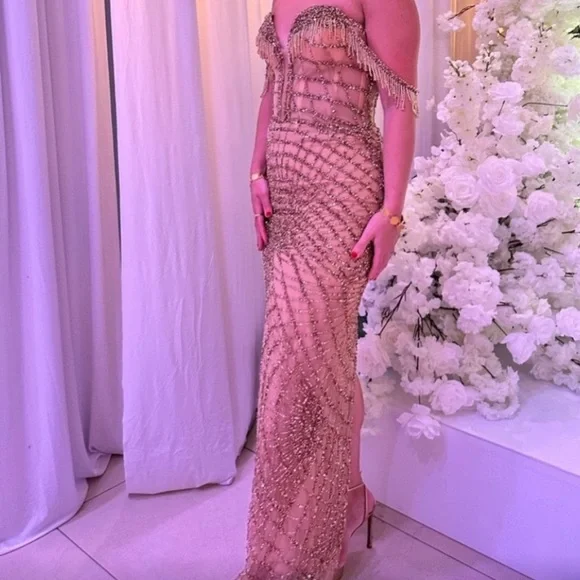 Custom Couture Minna Fashion Gown - Picture 4 of 4